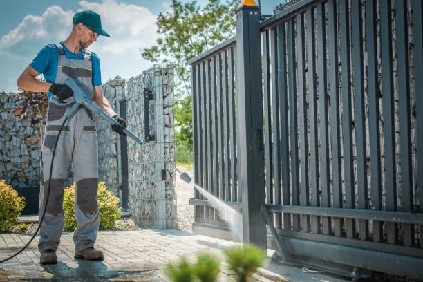 Best Post-Construction Pressure Washing  in Larimore, ND